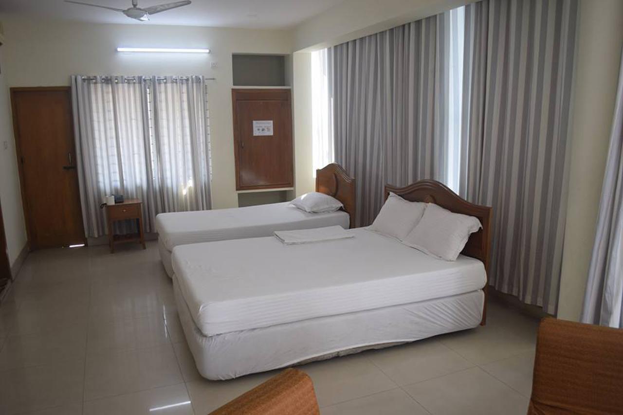 קוקס בזאר Hotel Marine Plaza מראה חיצוני תמונה